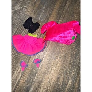 Barbie Pink dance club‎ barbie 1989 outfit accessories